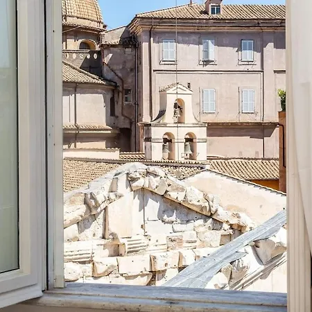 Portico D'ottavia Lux רומא