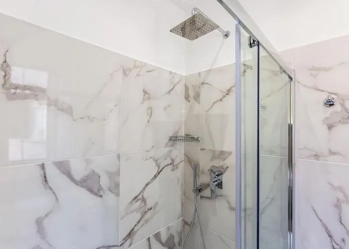 Portico D'ottavia Lux