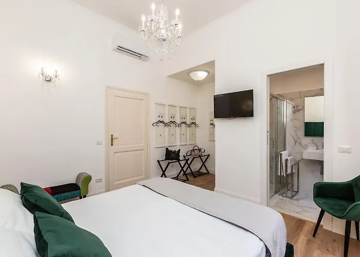 Portico D'ottavia Lux *